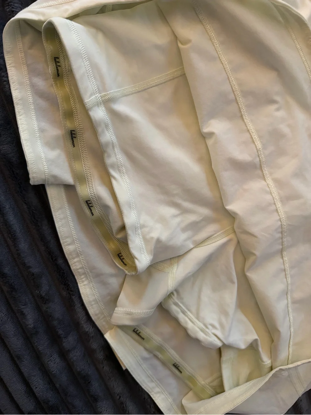 Lululemon Pace Rival Mid-rise Skirt in Lemon Sorbet